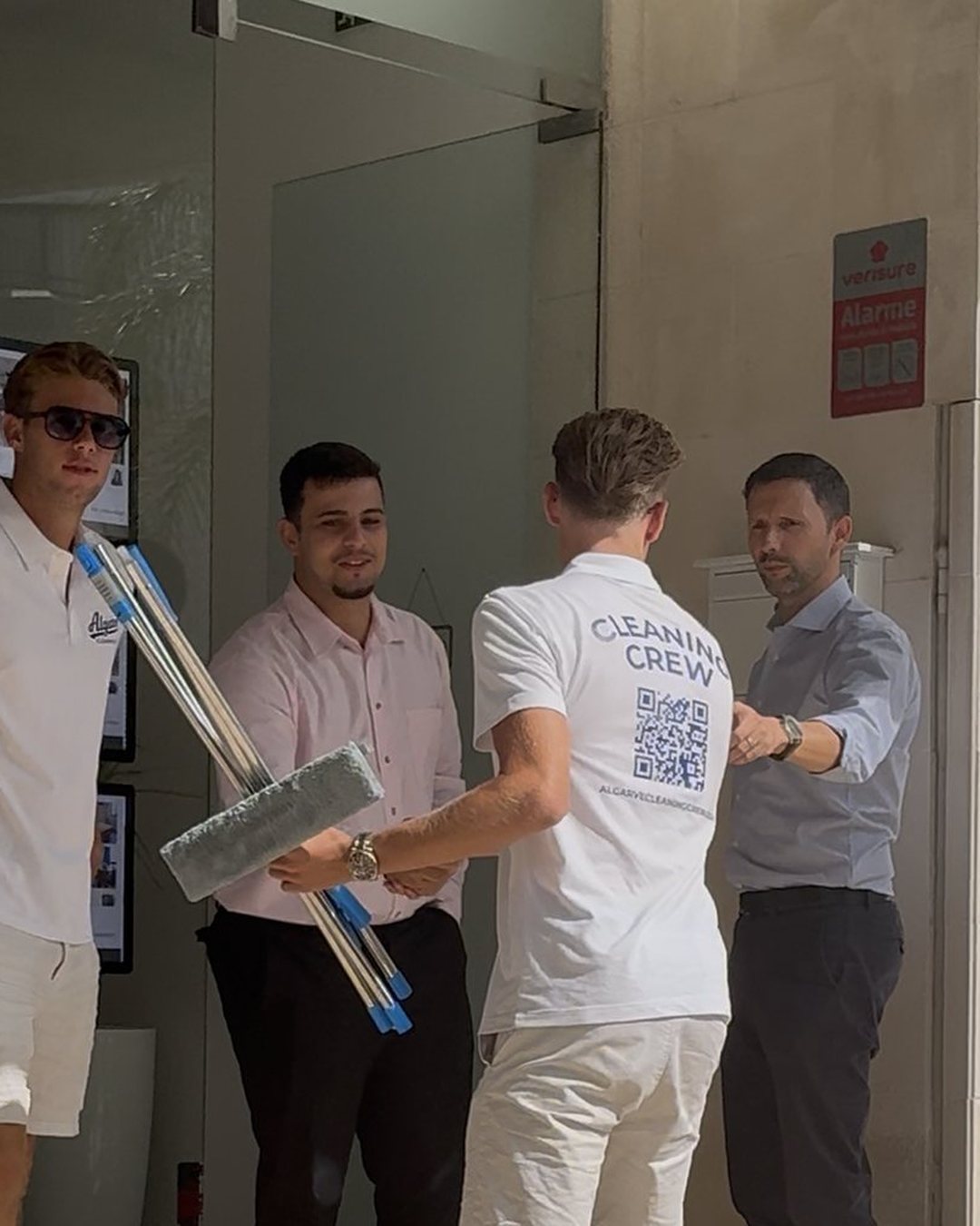 Algarve Cleaning Crew with the Century 21 Oceanic team in Vilamoura